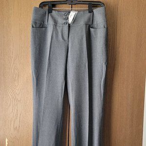 Limited Lexie Size 6R - NEW with Tags